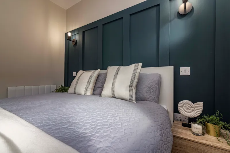 Luxury 1 Bedroom Apartment // 2026/7 - Image 5